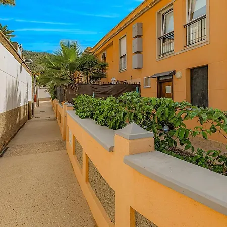 2-bed Amazing Ocean View * 阿德耶