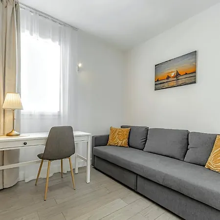 2-bed Amazing Ocean View Апартаменти Адехе