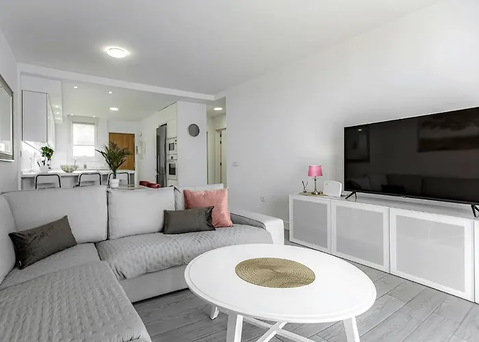 2-bed Amazing Ocean View