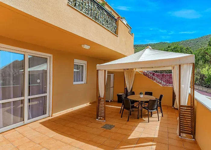 2-bed Amazing Ocean View Apartamento