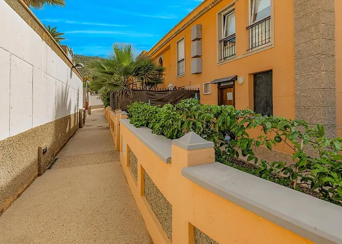 2-bed Amazing Ocean View * Адехе