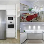 2-bed Amazing Ocean View Apartment